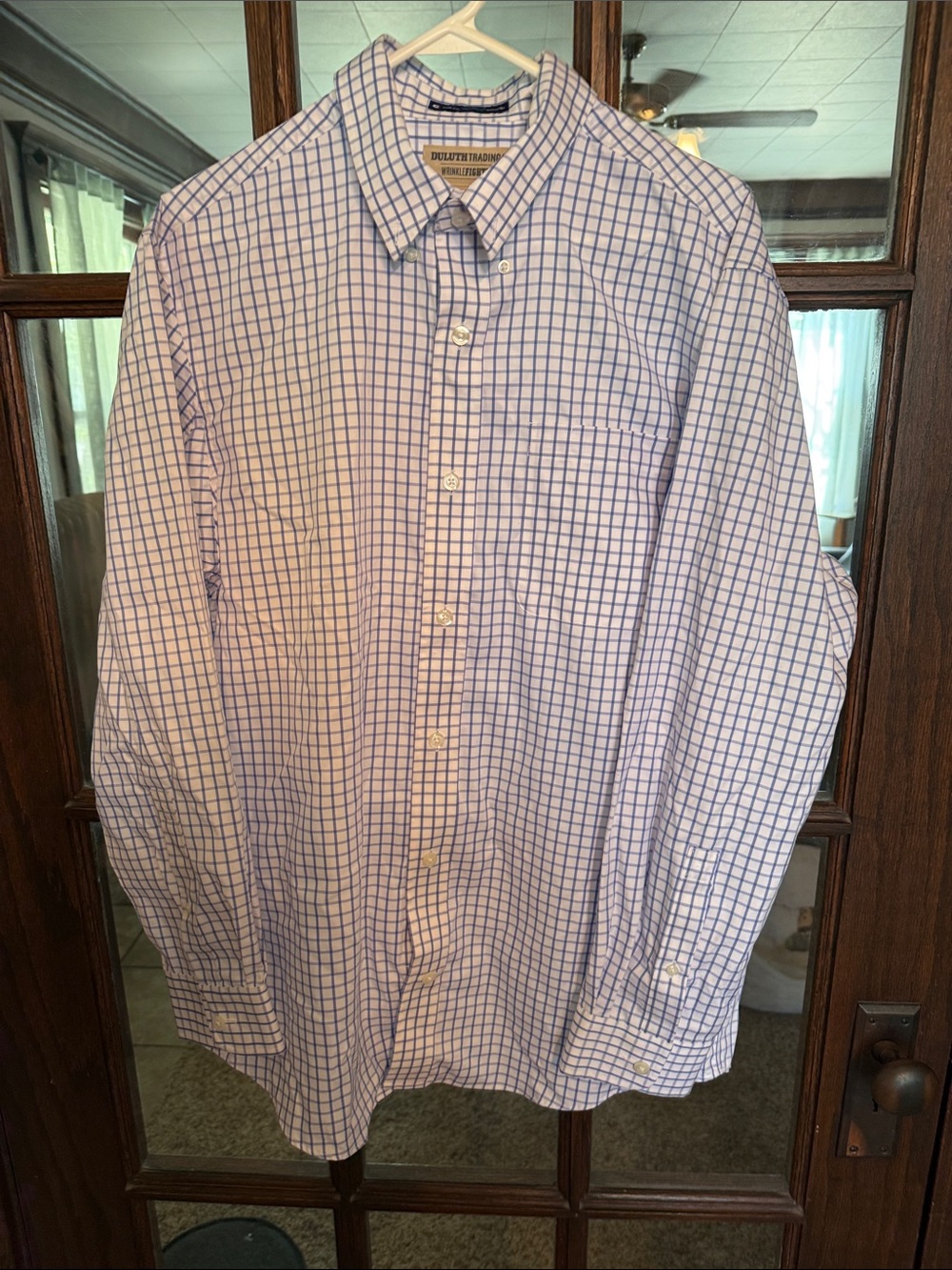 Duluth Trading Co Wrinklefighter MagnaReady Magnetic Shirt Men Medium Blue Check